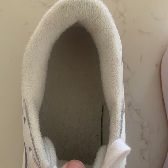 Reebok runners size 7 USA size 39 UK - Picture 4 of 5